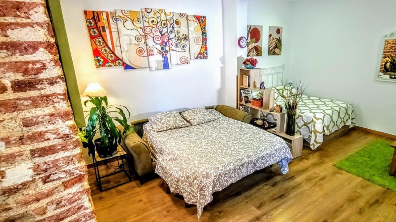 Apartamento Lavapies Al Lado Del Rastro Madrid Dış mekan fotoğraf